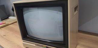 Commodore 1701 Refurb