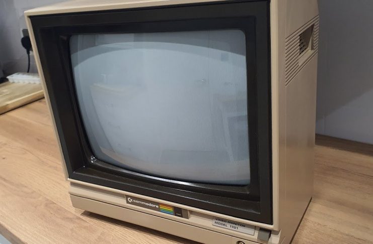 Commodore 1701 Refurb